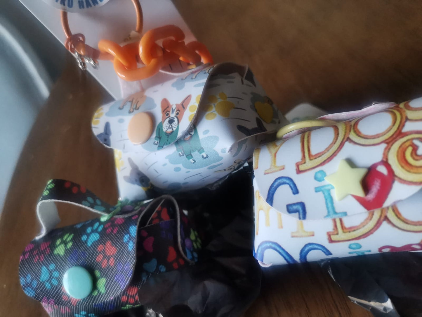 porta sacchetti per le bustine dei cani